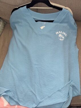 Malibu Women's Sky Blue V-Neck Sleeveless Tank